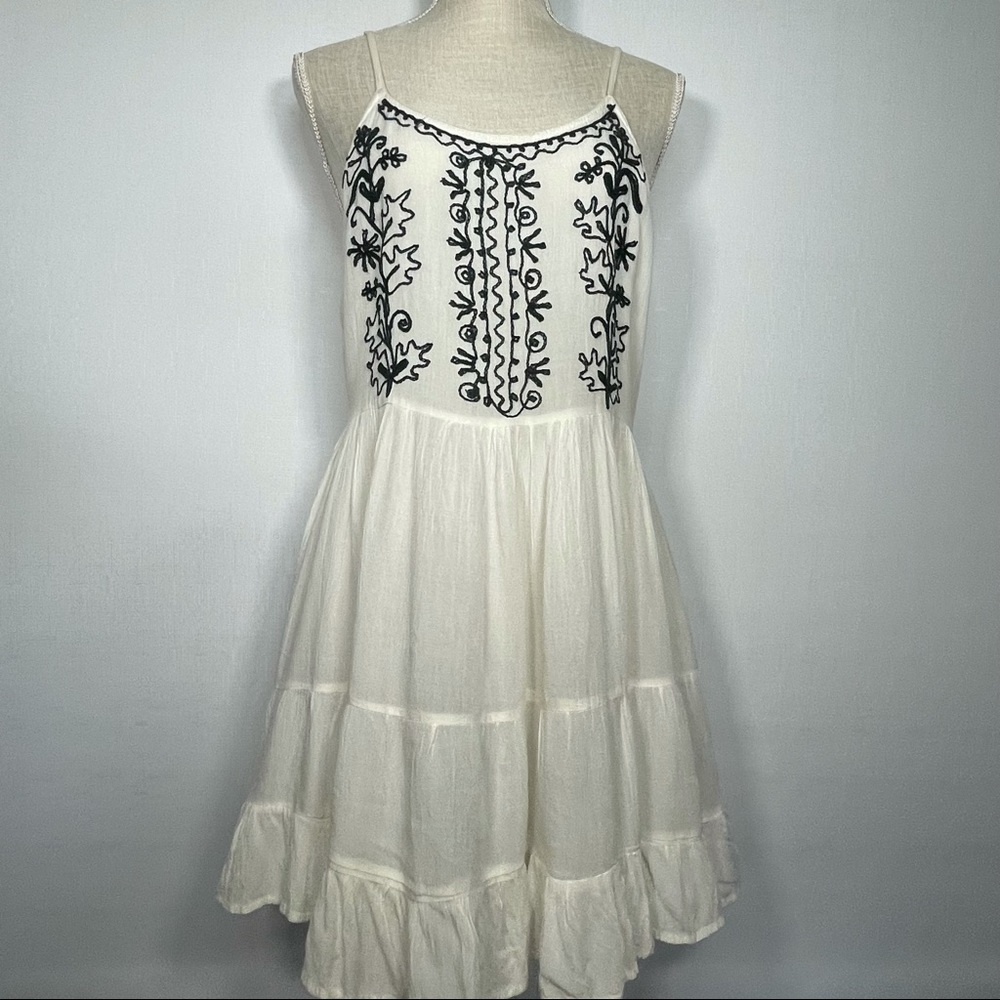 Beach by Exist Summer Embroidered Strappy Dress XS